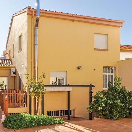 Cozy Home In Olivares With Outdoor Swimming Pool 외부 사진