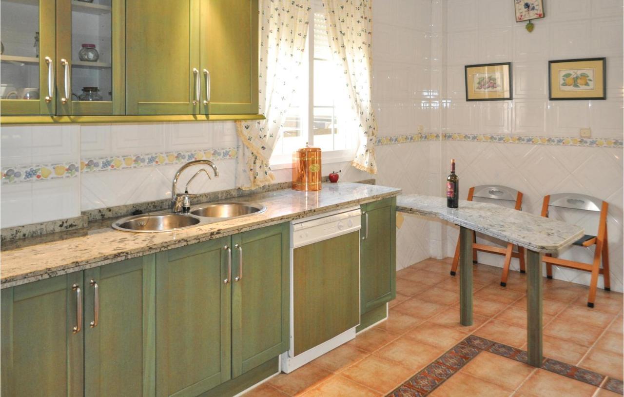 Cozy Home In Olivares With Outdoor Swimming Pool 외부 사진