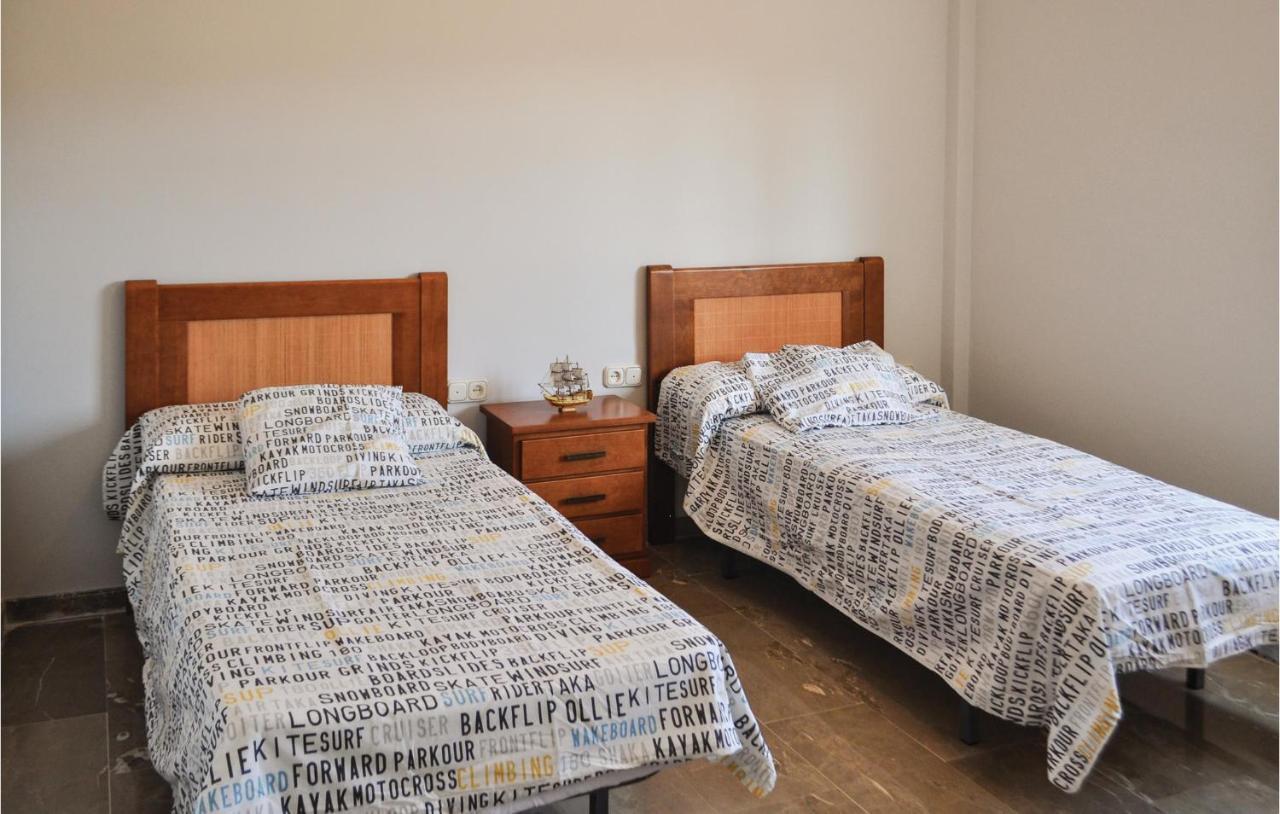 Cozy Home In Olivares With Outdoor Swimming Pool 외부 사진